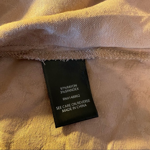 ✨torrid taupe jacquard fit & flare peplum tank✨ - Picture 7 of 8